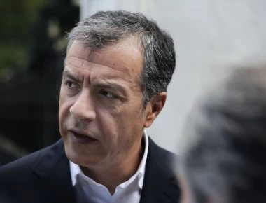 Θεοδωράκης για συμφωνία Τσίπρα -Ιερώνυμου: «Ρύθμισαν μόνο τα οικονομικά, όχι τα ουσιαστικά»